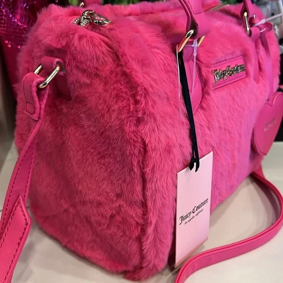 🩷🍒Juicy couture free love speedy satchel - Picture 2 of 13